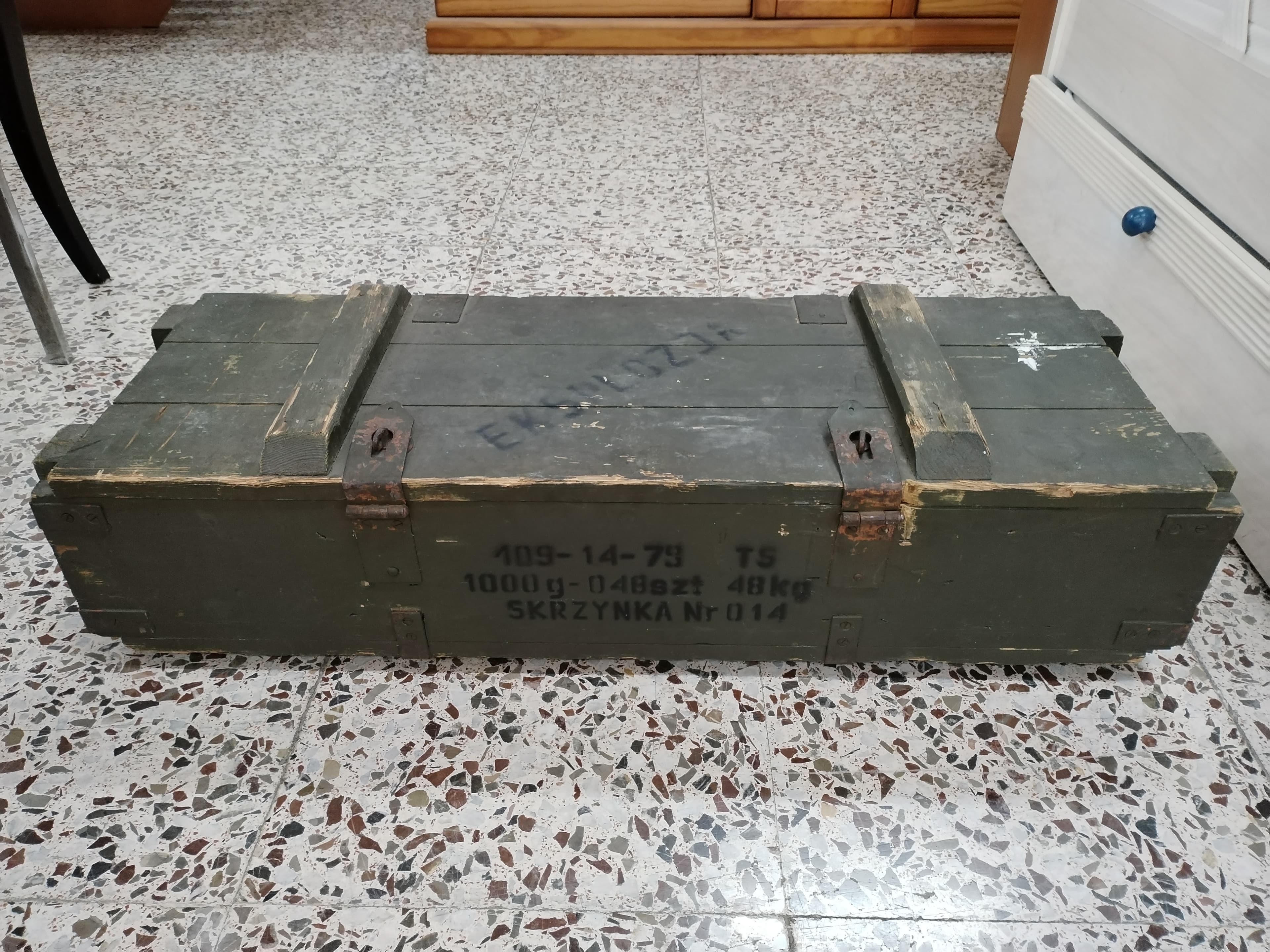 Caja de Munición Militar de Madera Vintage - imagen 2